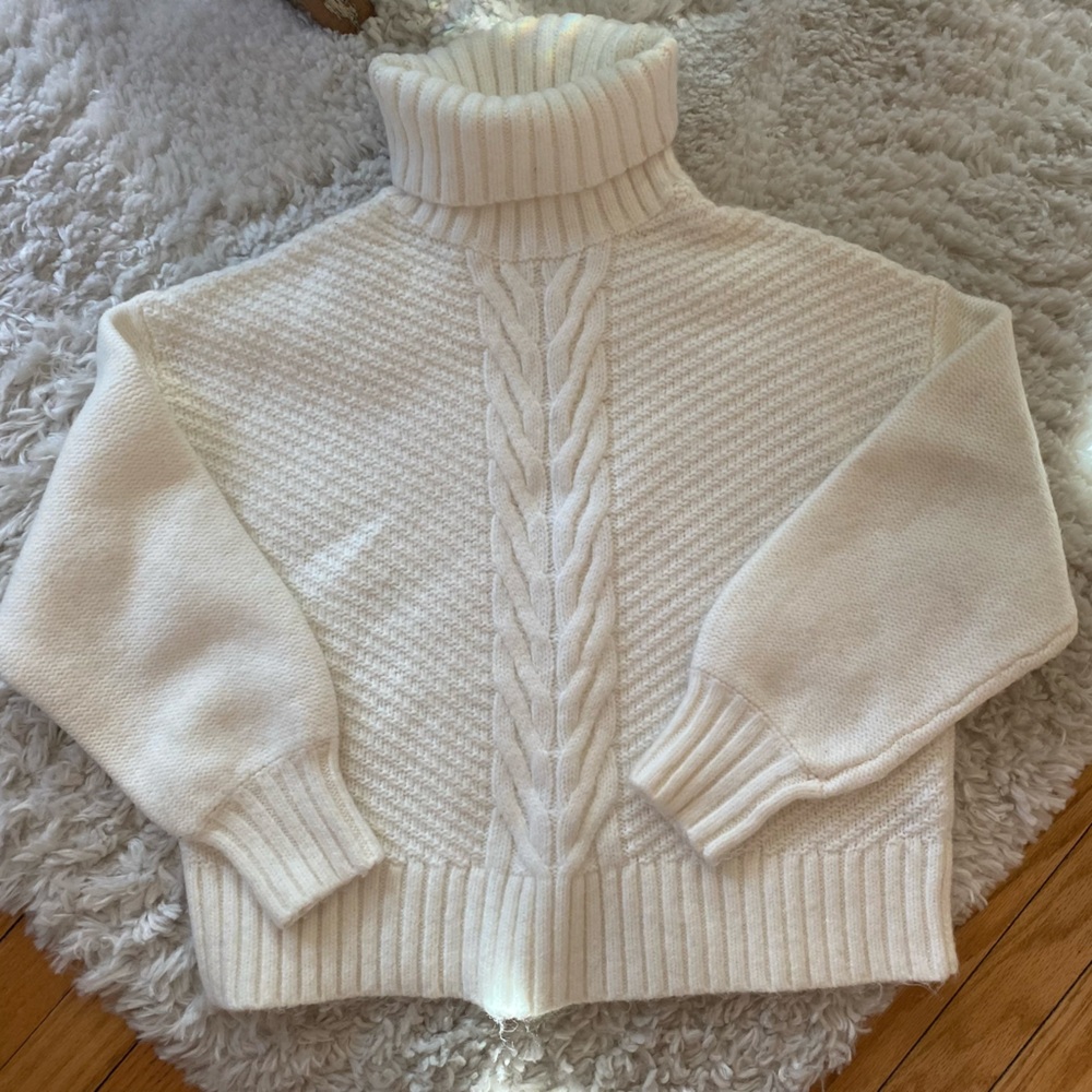 UpWest Cream Turtleneck